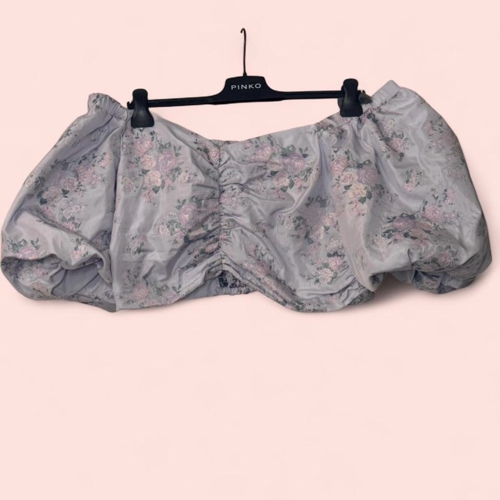 Puffy Floral Off The Shoulder Crop Top